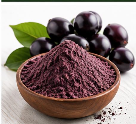 Jamun powder with jamun fruit and leaves